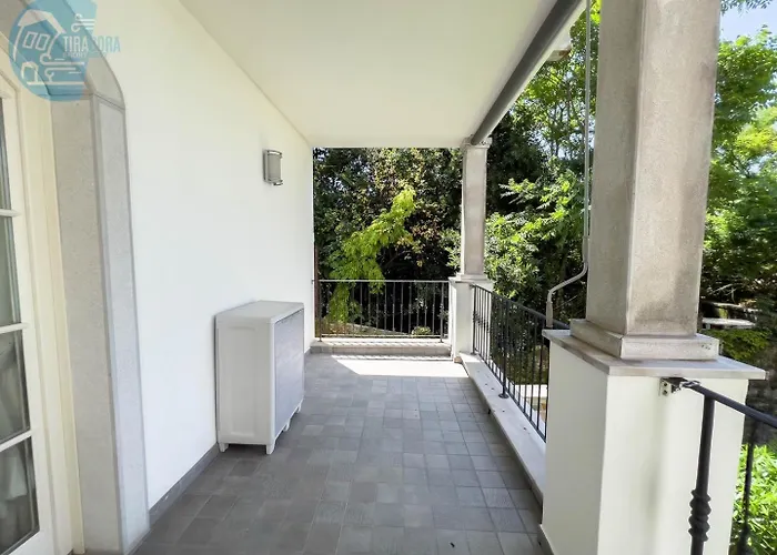 Cattedrale 5 Tirabora Short Rent *