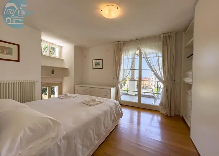 Apartment Cattedrale 5 Tirabora Short Rent Trieste