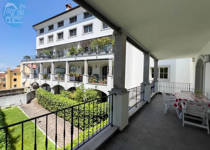 Cattedrale 5 Tirabora Short Rent