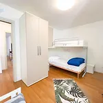 Cattedrale 5 Tirabora Short Rent, Con Parcheggio Privato Apartment Triest