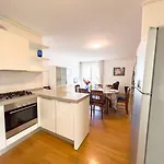 Apartment Cattedrale 5 Tirabora Short Rent, Con Parcheggio Privato Triest