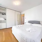 Cattedrale 5 Tirabora Short Rent, Con Parcheggio Privato *