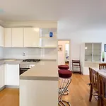 Cattedrale 5 Tirabora Short Rent, Con Parcheggio Privato Apartment *