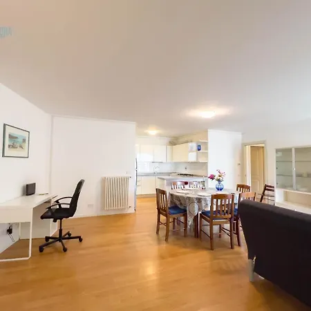 Apartment Cattedrale 5 Tirabora Short Rent *