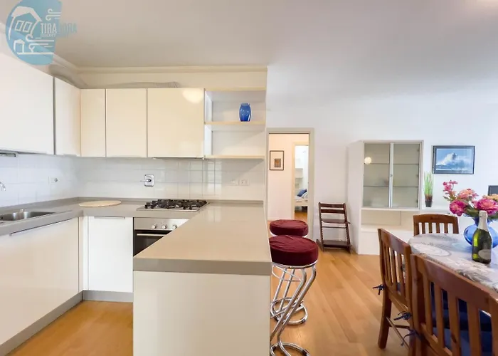 Cattedrale 5 Tirabora Short Rent Apartmán *