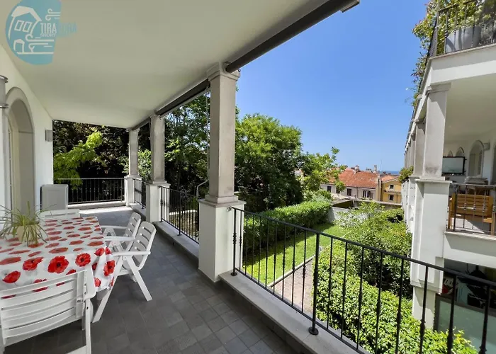 Cattedrale 5 Tirabora Short Rent